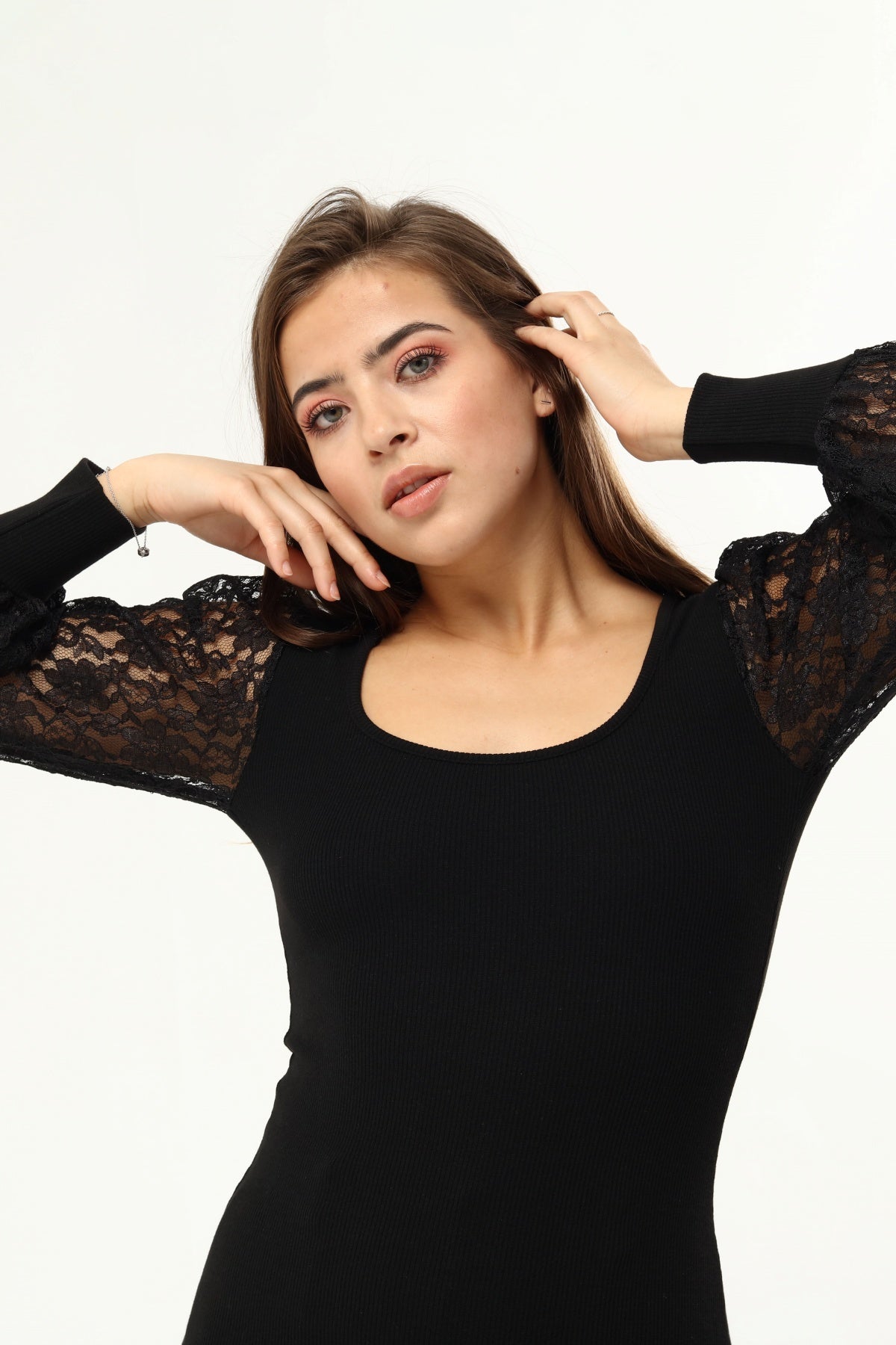 KİM Kİ O LACE-DETAİL NOIR BLUZ